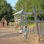 Huttopia Campingplatz 4*
