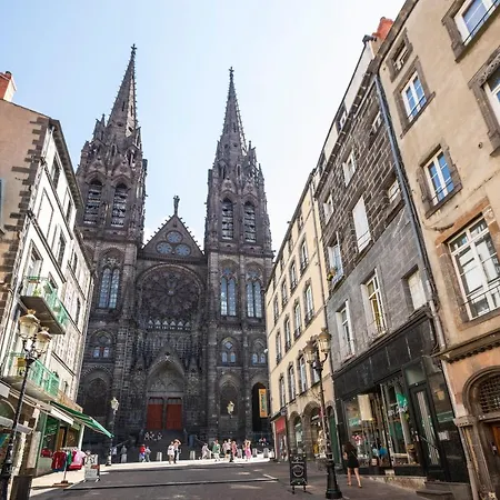 אתר קמפינג Huttopia 4*